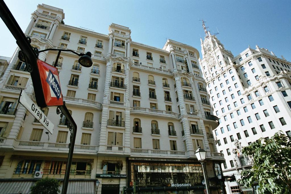 Hostal Jerez Мадрид Екстериор снимка