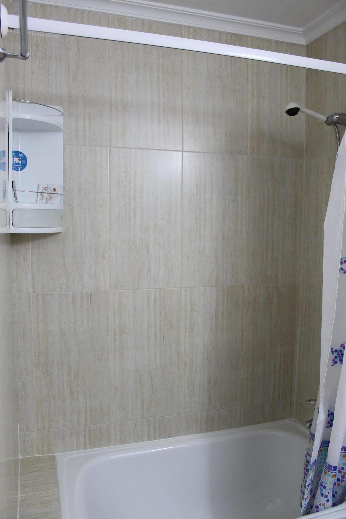 Hostal Jerez Мадрид Екстериор снимка