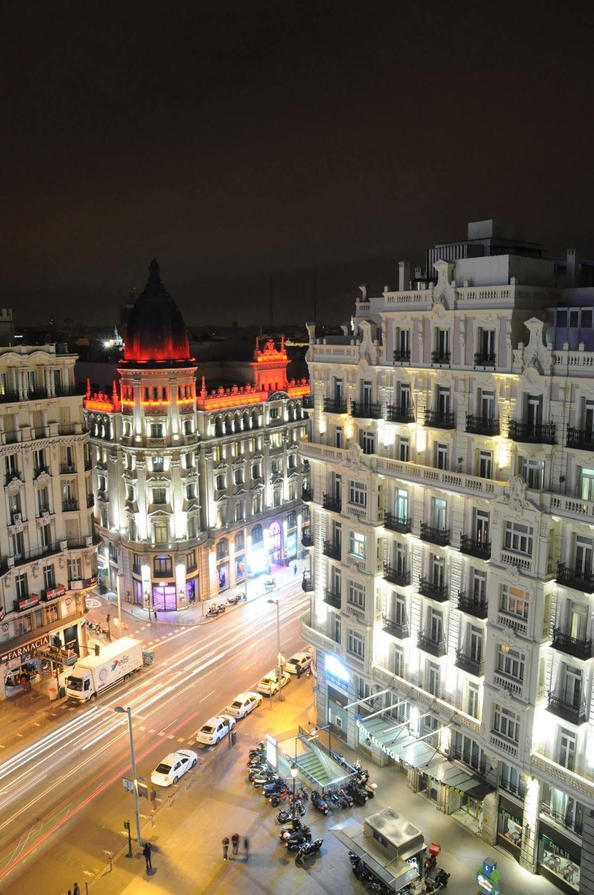 Hostal Jerez Мадрид Екстериор снимка